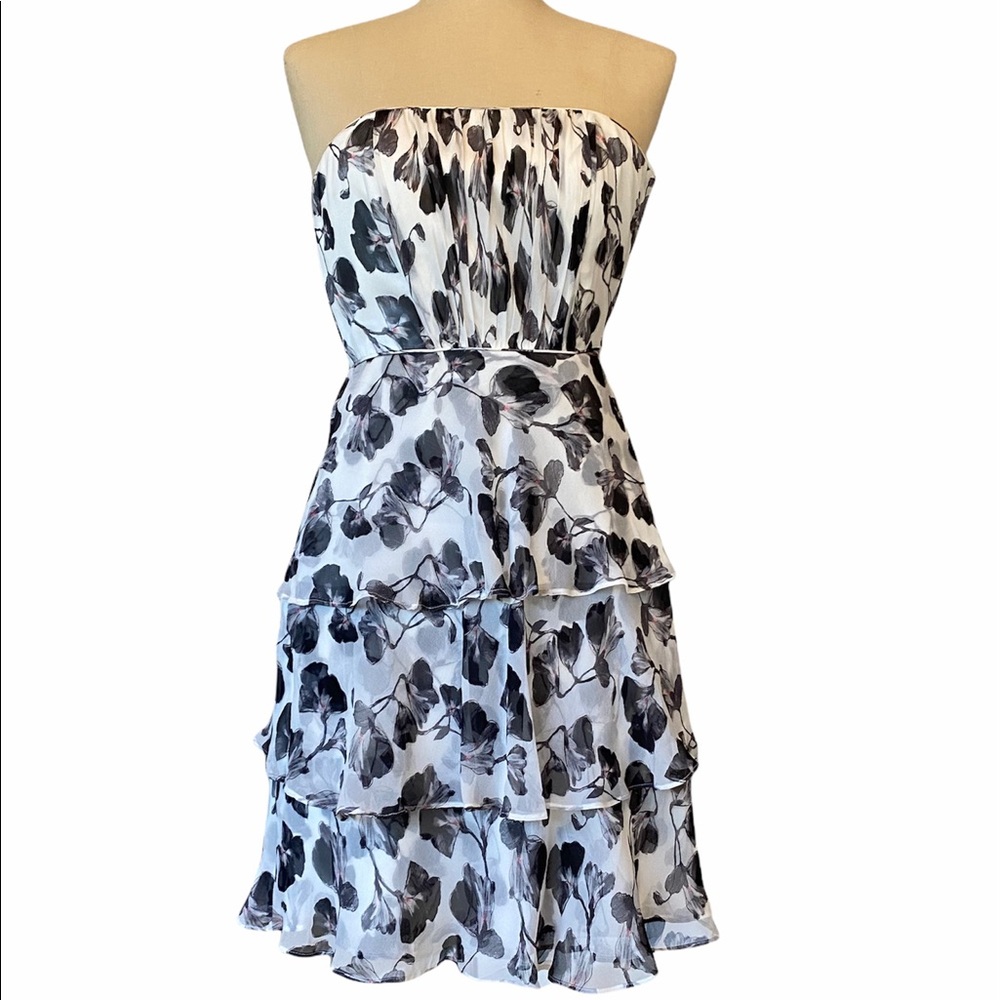 WHBM Strapless Dress with gorgeous detail. EUC.